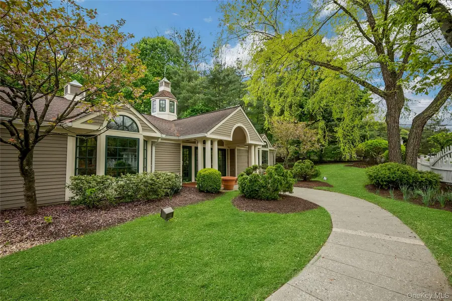 1102 Pondside Drive, White Plains, NY 10607 - #3