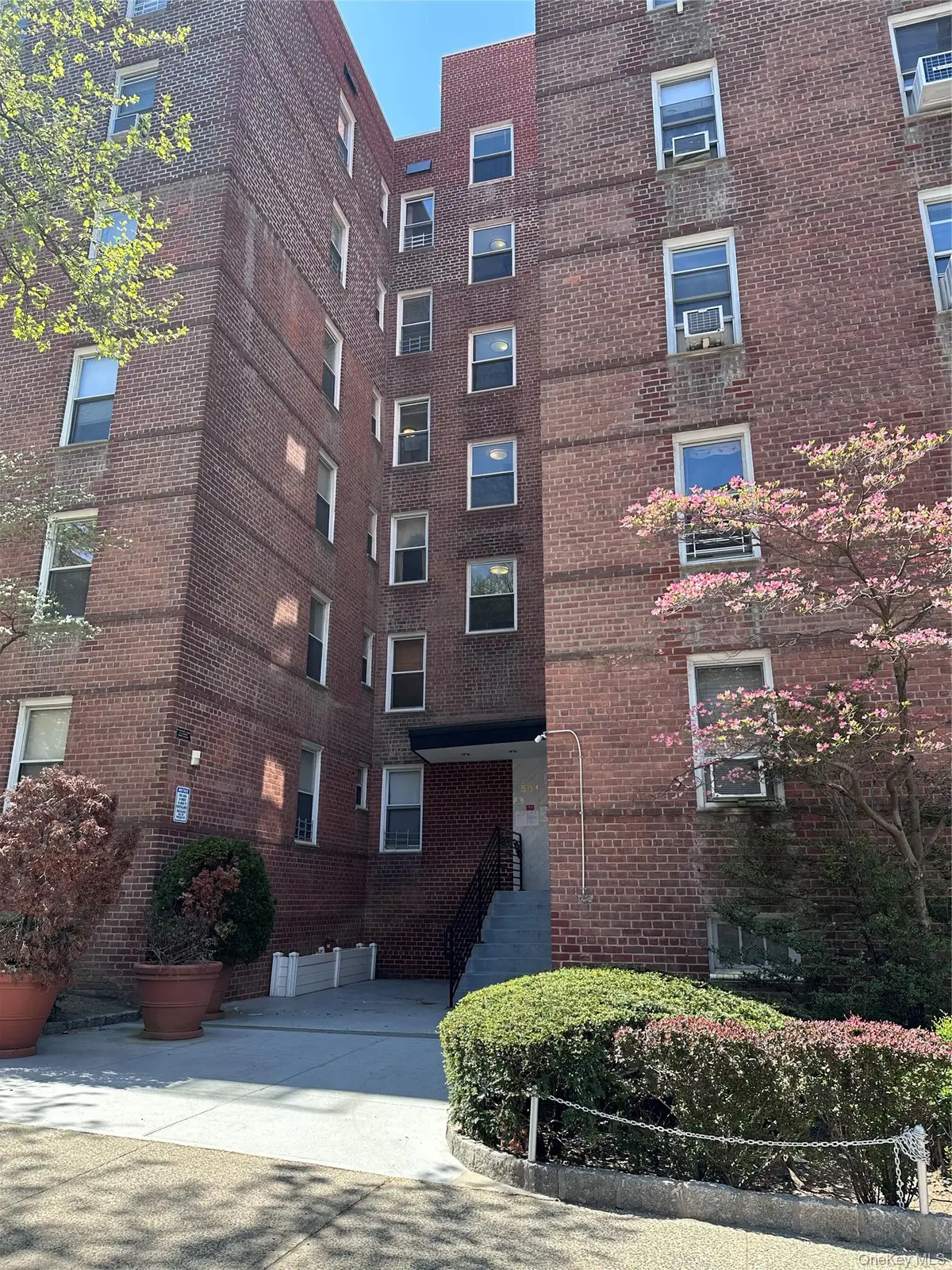 501 Riverdale #4C, Yonkers, NY 10705 - #1