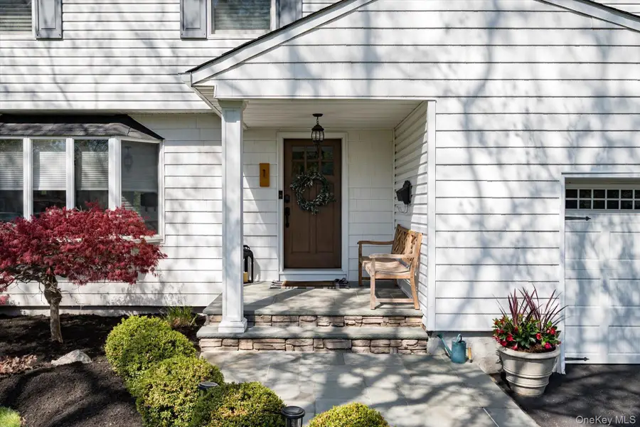 1 Catherwood Crescent, Melville, NY 11747 - #3