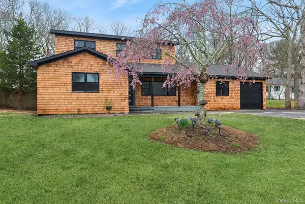 7 Mortimer Street, Westhampton Beach, NY 11978