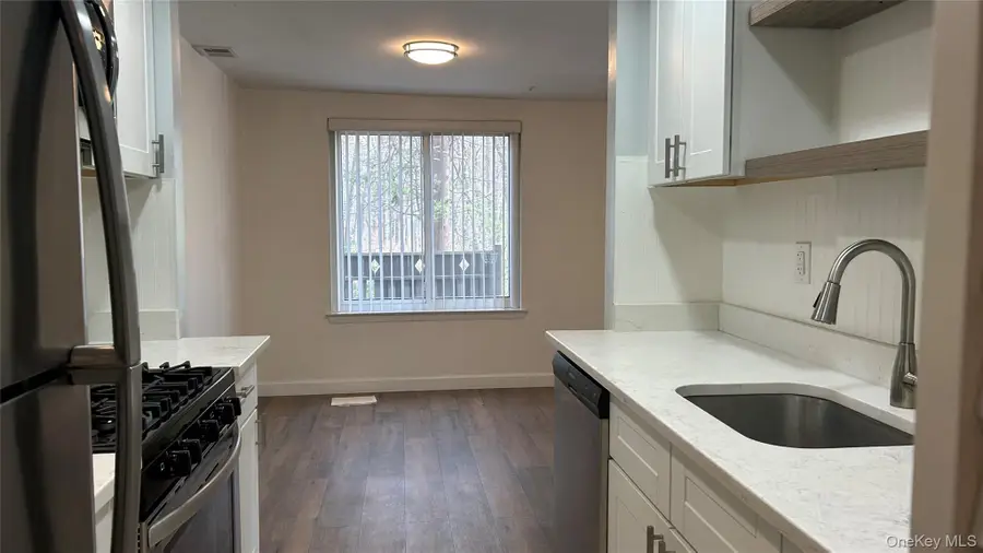 103 Birchwood Road #103, Medford, NY 11763 - #3