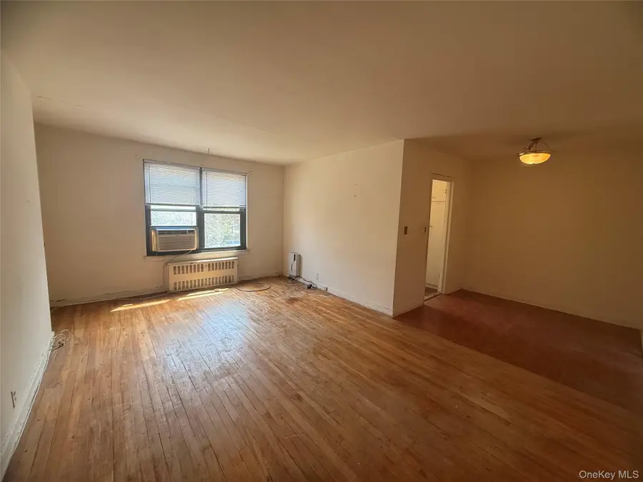 196-15 69th Avenue #2, Fresh Meadows, NY 11365 - #3