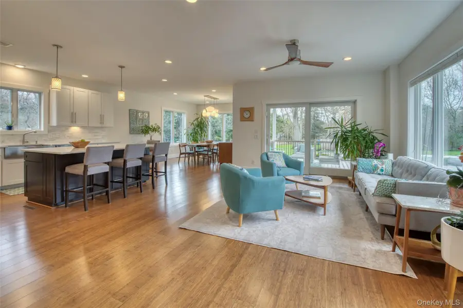 17 Willowood Court, Westhampton, NY 11977 - #3