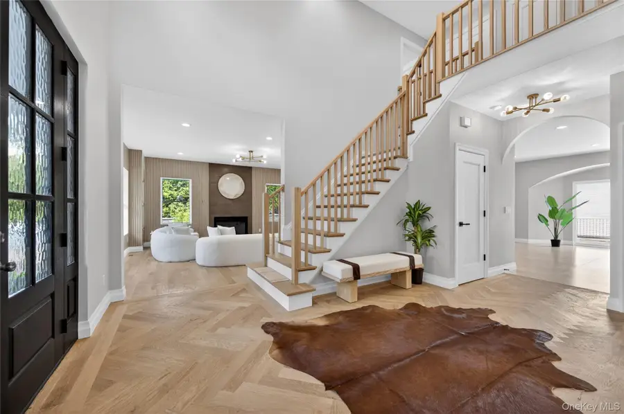 15 Ridge Drive, Port Washington, NY 11050 - #2