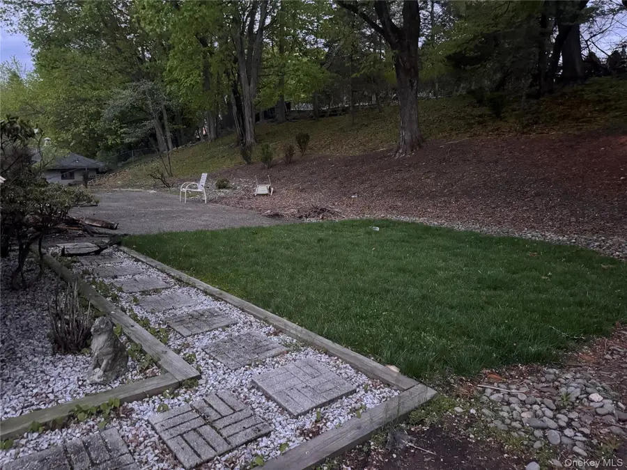 12 Glenmere Road, New City, NY 10956 - #2