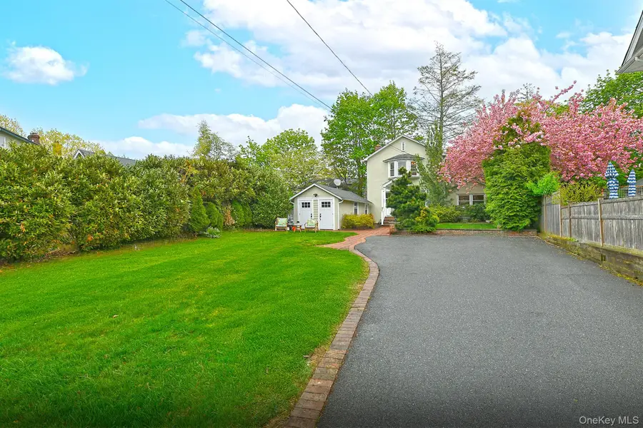 21 S Washington Street, Port Washington, NY 11050 - #2