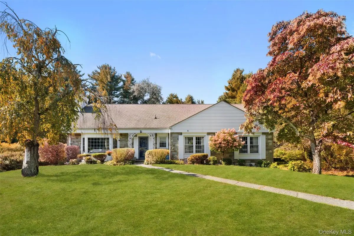 14 Earlwood Drive, Poughkeepsie, NY 12603 - #1