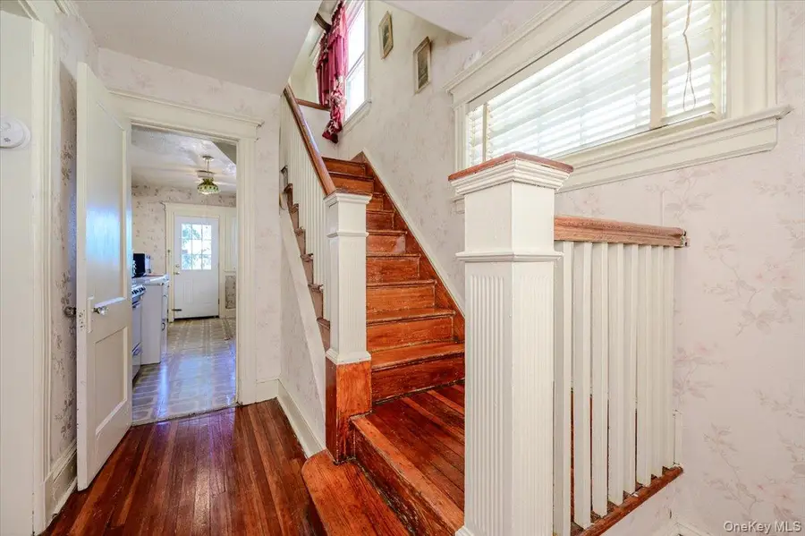 548 Davis Avenue, Staten Island, NY 10310 - #3