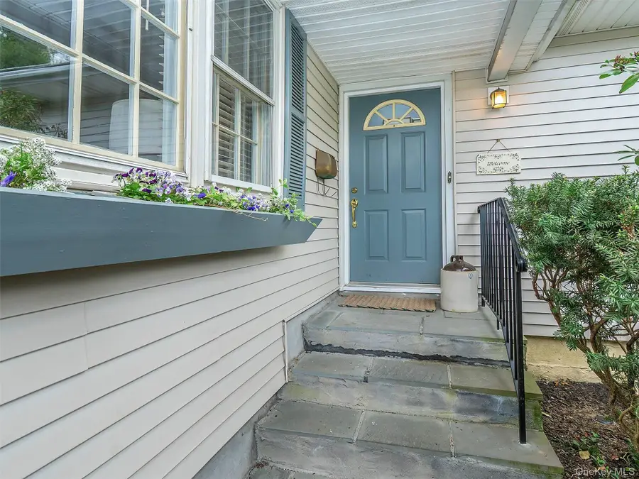 53 Plymouth Drive S, Glen Head, NY 11545 - #2