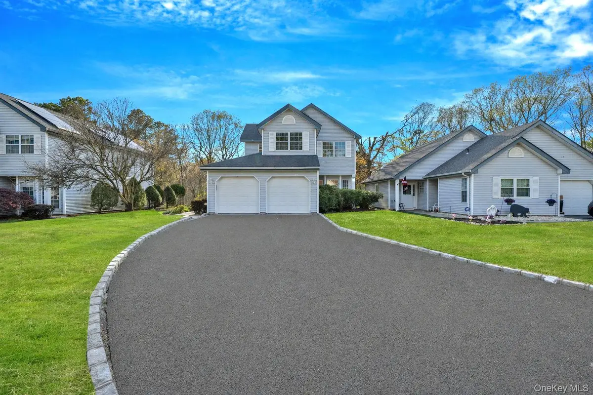 206 Dorado Court N, Middle Island, NY 11953 - #1