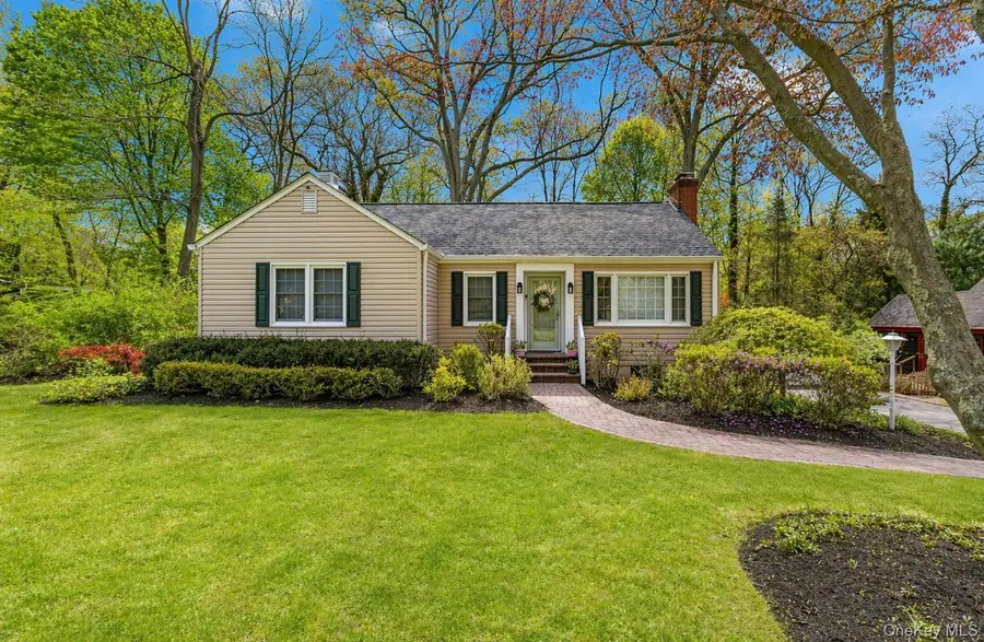 6 Huyler Road, Setauket, NY 11733 - #3