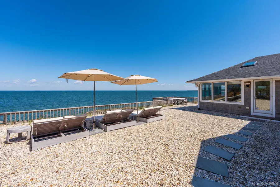 21515 Soundview Avenue, Southold, NY 11971 - #2