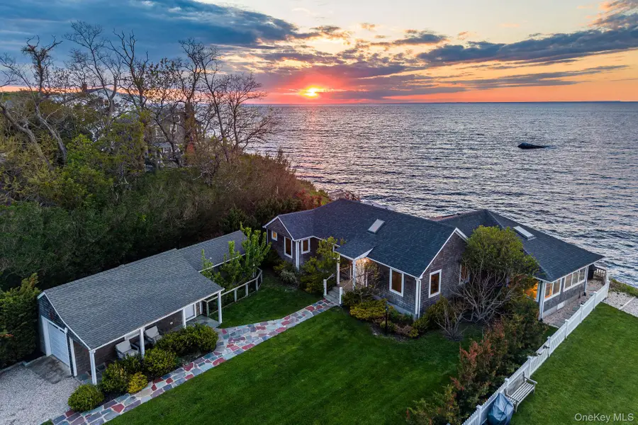 21515 Soundview Avenue, Southold, NY 11971 - #3
