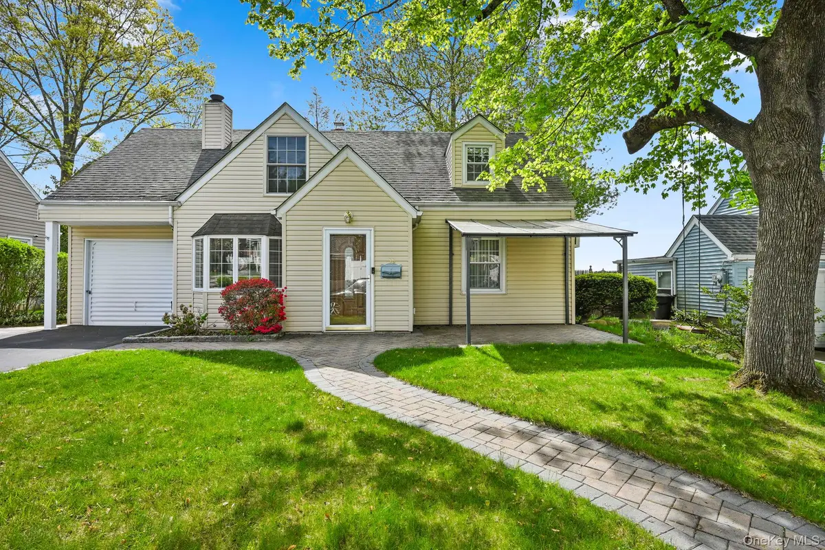 38 Croydon Road, Yonkers, NY 10710 - #1