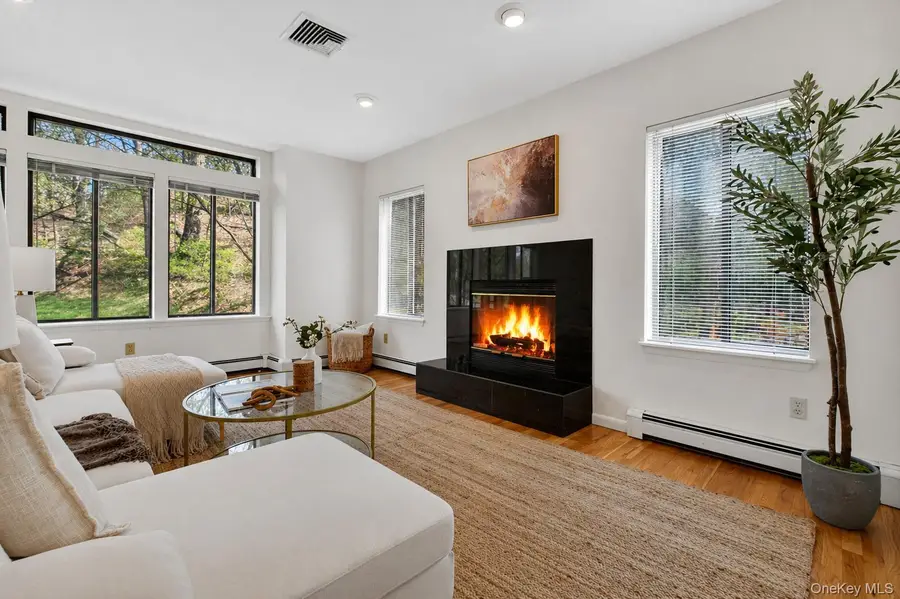 7 Chardonnay Road, Cortlandt Manor, NY 10567 - #3