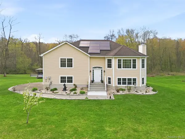 199 Old Sylvan Lake Road, Hopewell Junction, NY 12533
