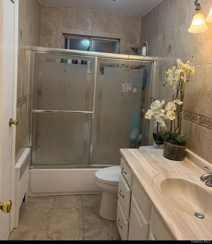 82 Bedford Road, Hempstead, NY 11550 - #3