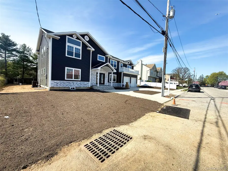 139 Miller Avenue, Amityville, NY 11701 - #2