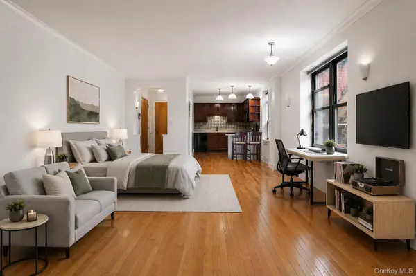 290 Of The Americas #4E, New York (Manhattan), NY 10014