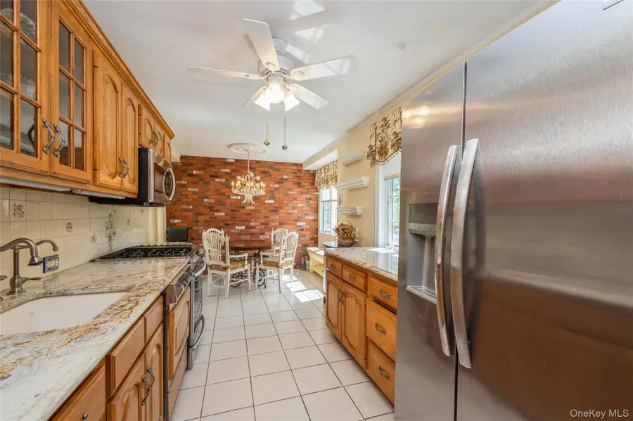 26 Wren Court, Northport, NY 11768 - #3