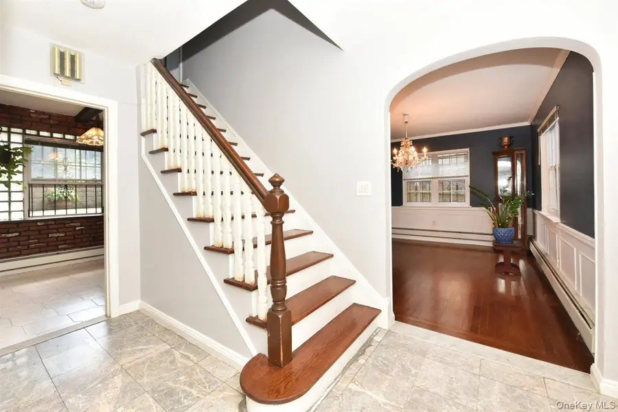 139-30 Coolidge Avenue, Briarwood, NY 11435 - #3