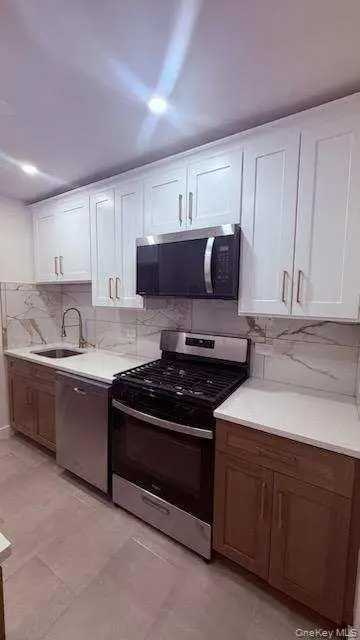 665 Thwaites Place #4N, Bronx, NY 10467