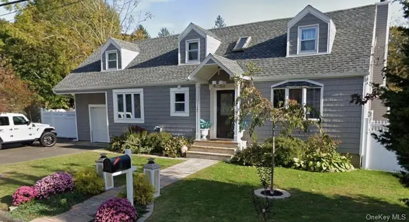 22 Ludlam Street, Huntington Station, NY 11746 - #1