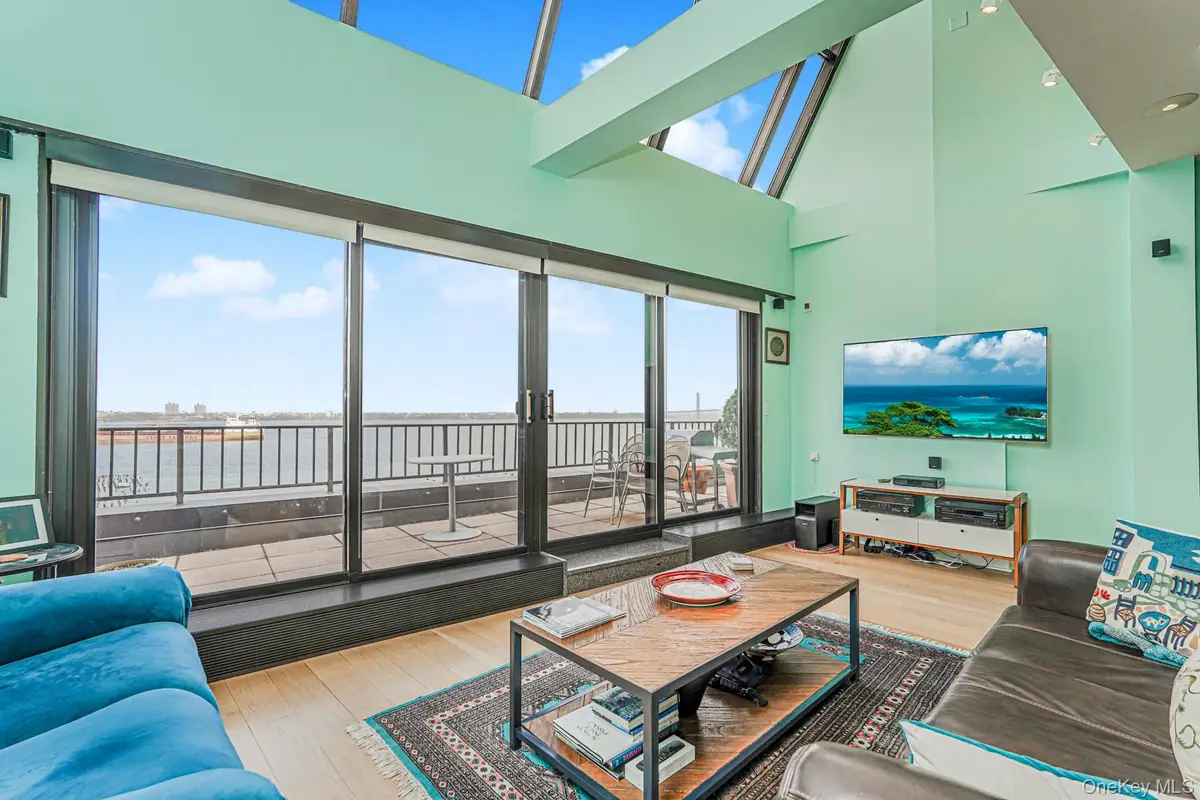 10 Bay Street Landing #8D, Staten Island, NY 10301 - #1