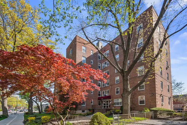 26-15 Parsons Boulevard #1G, Flushing, NY 11354