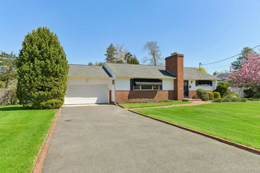 39 Shebar Drive, Islip, NY 11751 - #2