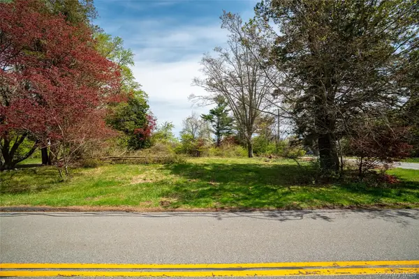 104 Westlake Drive, Valhalla, NY 10595