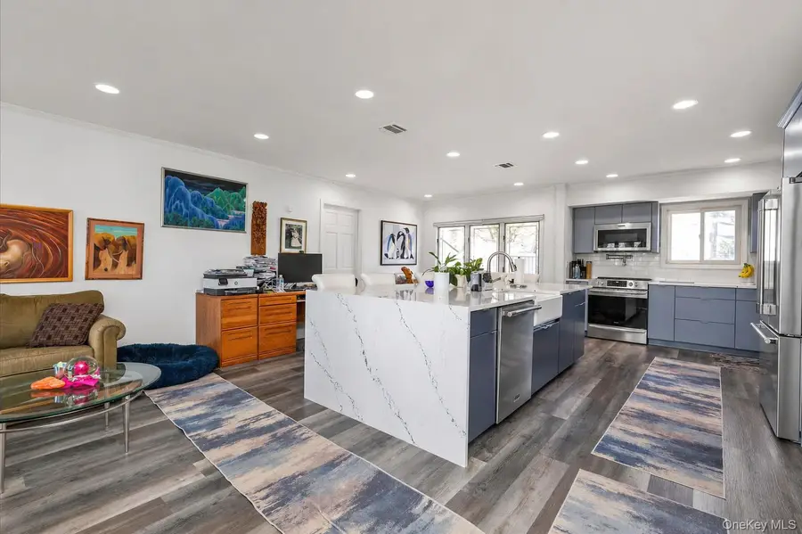 26 Sheridan Street, Old Bethpage, NY 11804 - #2