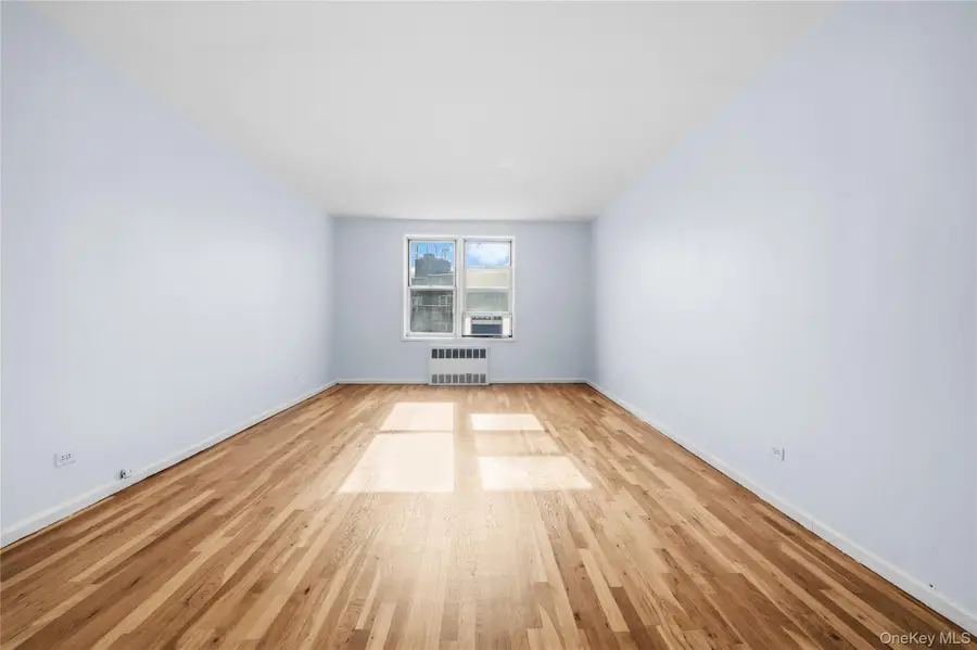 7445 Yellowstone Boulevard #6F, Rego Park, NY 11374 - #3