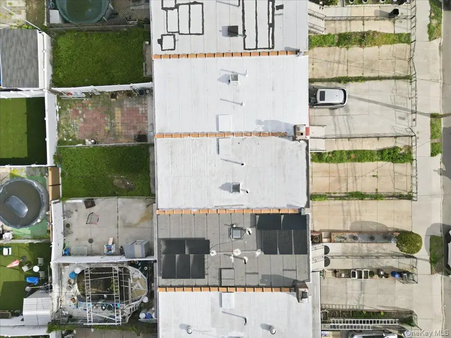 278 Balcom Avenue, Bronx, NY 10465 - #3