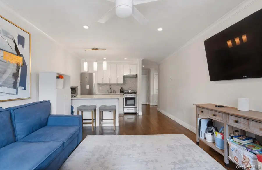 828 Pelhamdale Avenue #3j, New Rochelle, NY 10801 - #2