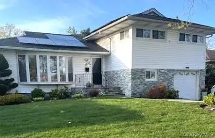 Address Withheld By Seller, Uniondale, NY 11553