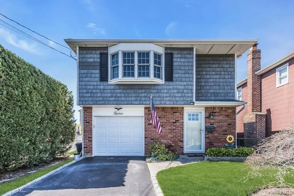 12 Spring Street, Lindenhurst, NY 11757 - #1