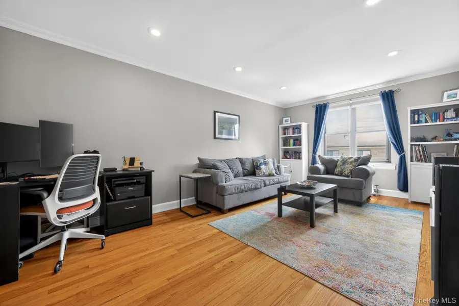 240 Alpine Place #4D, Tuckahoe, NY 10707 - #3