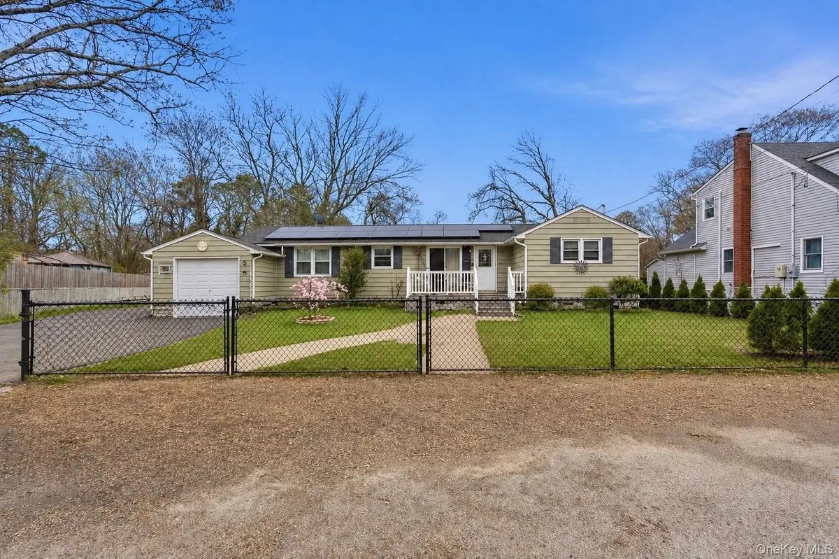 162 Parkwood Drive, Shirley, NY 11967 - #1