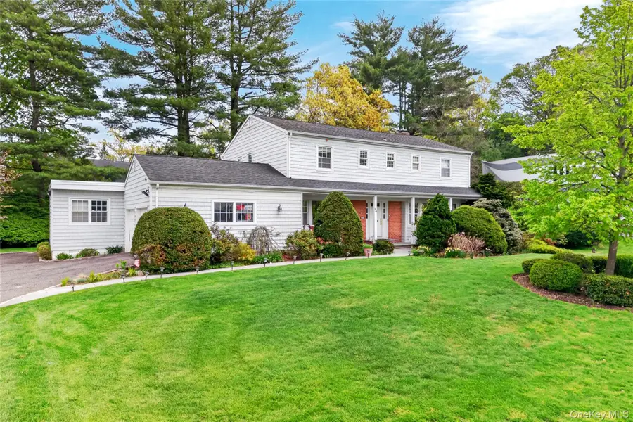 58 Hummingbird Drive, East Hills, NY 11576 - #2