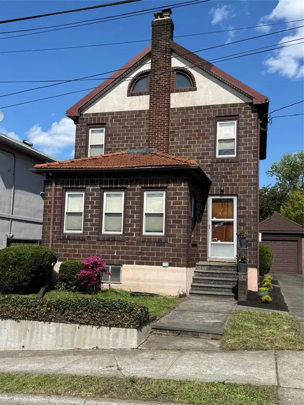 1303 139th Street, Whitestone, NY 11357