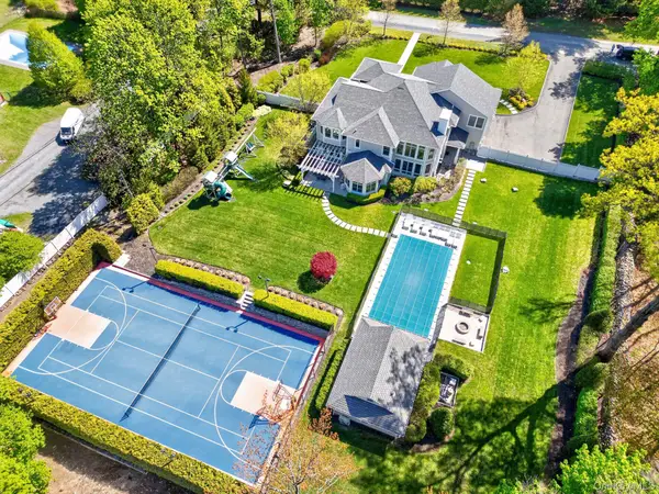 18 East Lane, Spring Valley, NY 10977