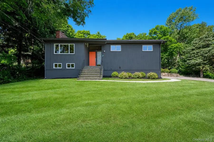 27 Lakeview Avenue W, Cortlandt Manor, NY 10567 - #3