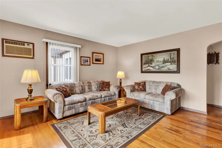 152 Foster Boulevard, North Babylon, NY 11702 - #3