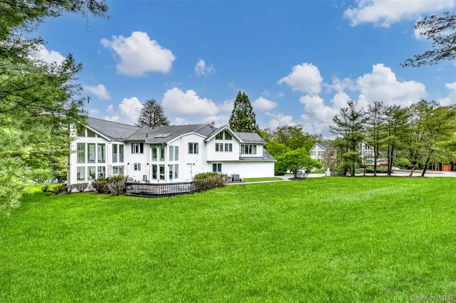 38 Roberts Road, New City, NY 10956 - #2