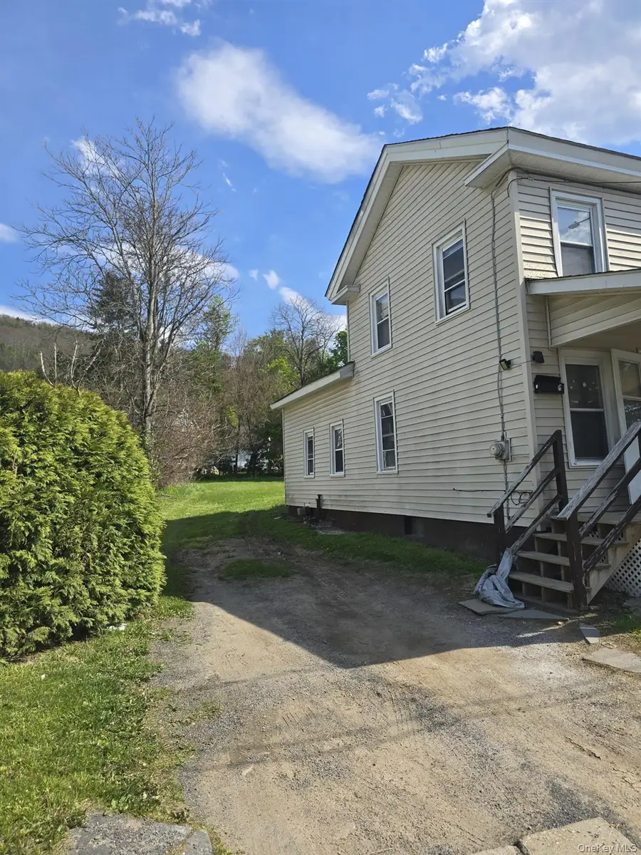 6 Broadhead Street, Ellenville, NY 12428 - #2