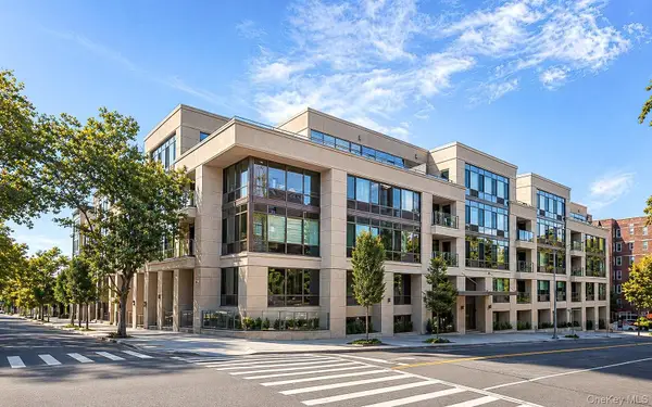 64-05 Yellowstone Boulevard #PH508, Forest Hills, NY 11375