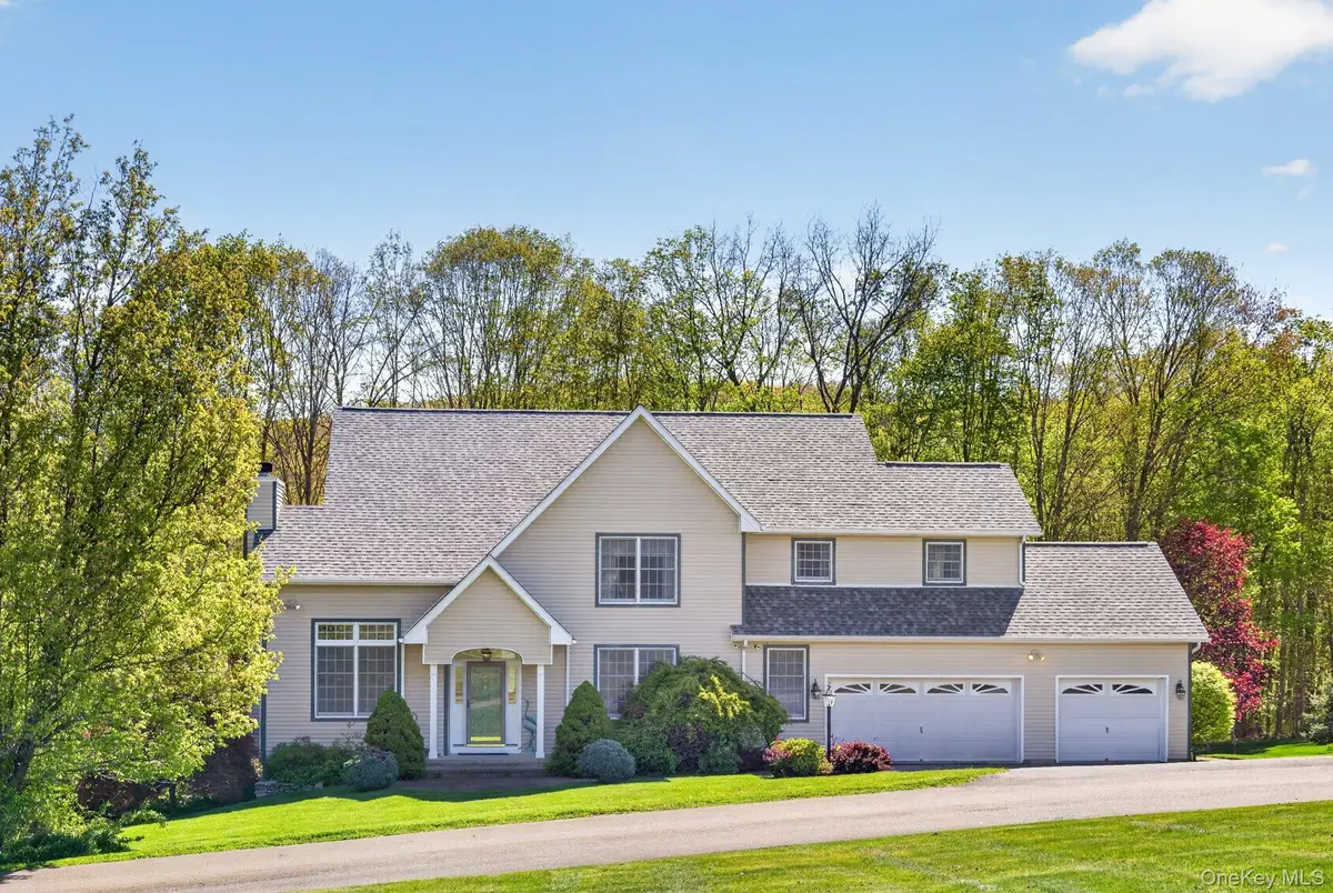 6 Martingale Way, Pawling, NY 12564 - #1