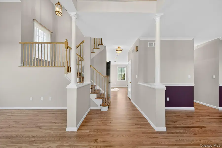 6 Martingale Way, Pawling, NY 12564 - #2