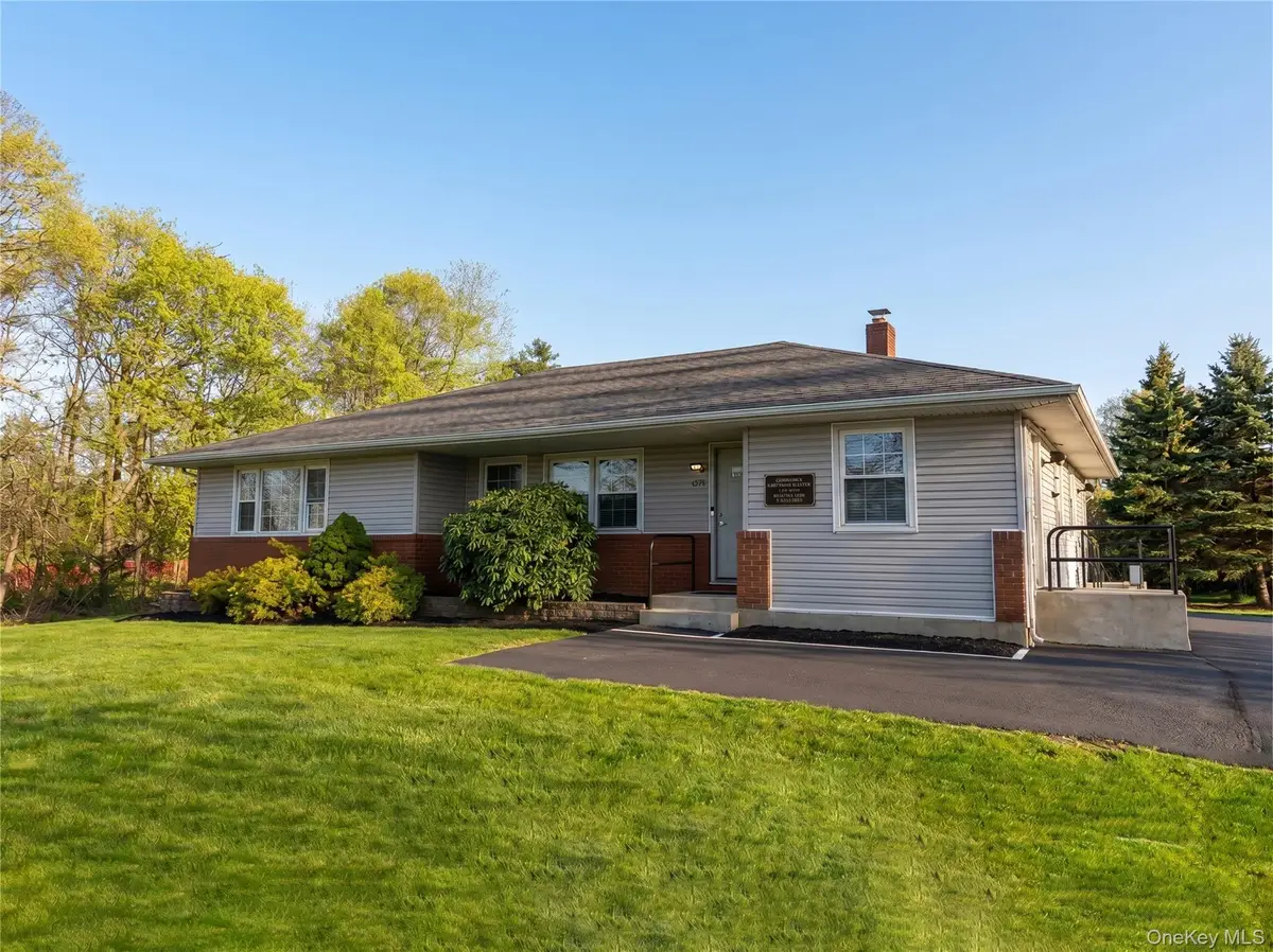 3250 Sunrise Highway, East Islip, NY 11730 - #1